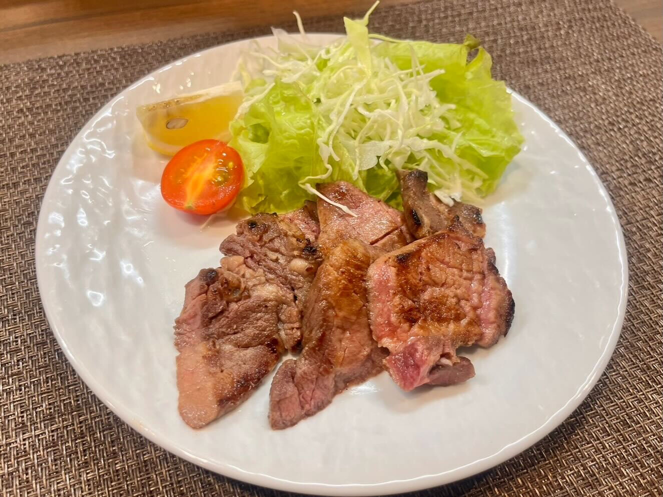 宮城県風：牛タン焼き