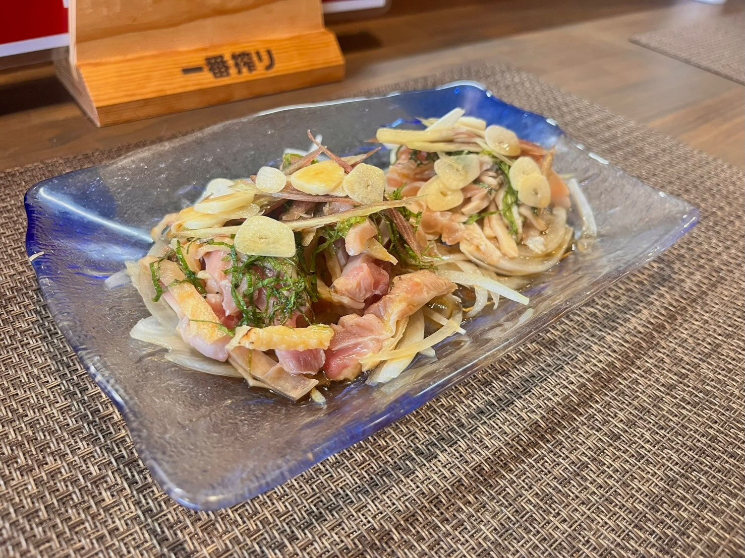 宮崎県風：親鶏のタタキ